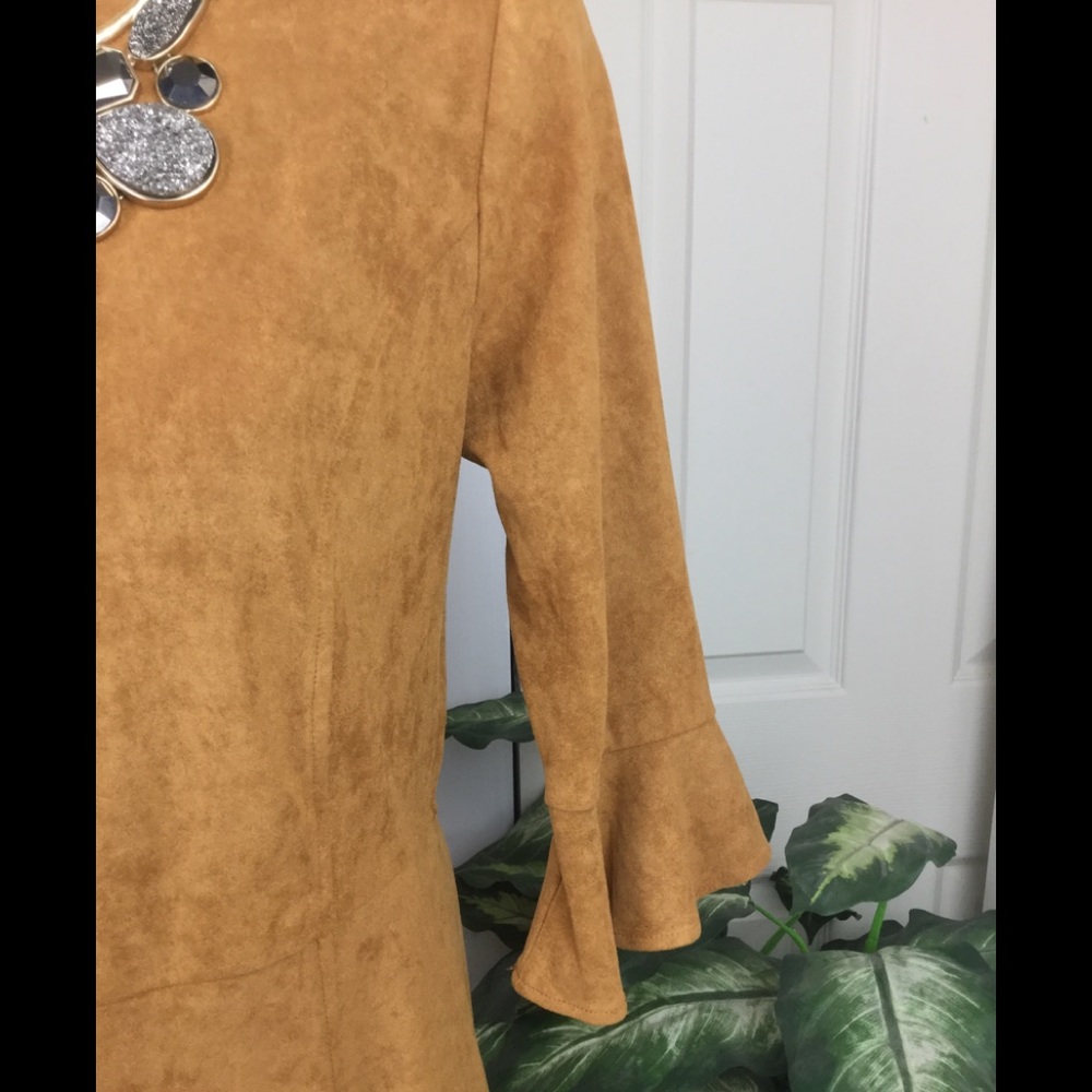 Aryeh SUEDE BELL SLEEVES RUFFLE DRESS CAMEL COLOR - Picture 4 of 6